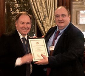 David Linton receiving the STA Fellowship